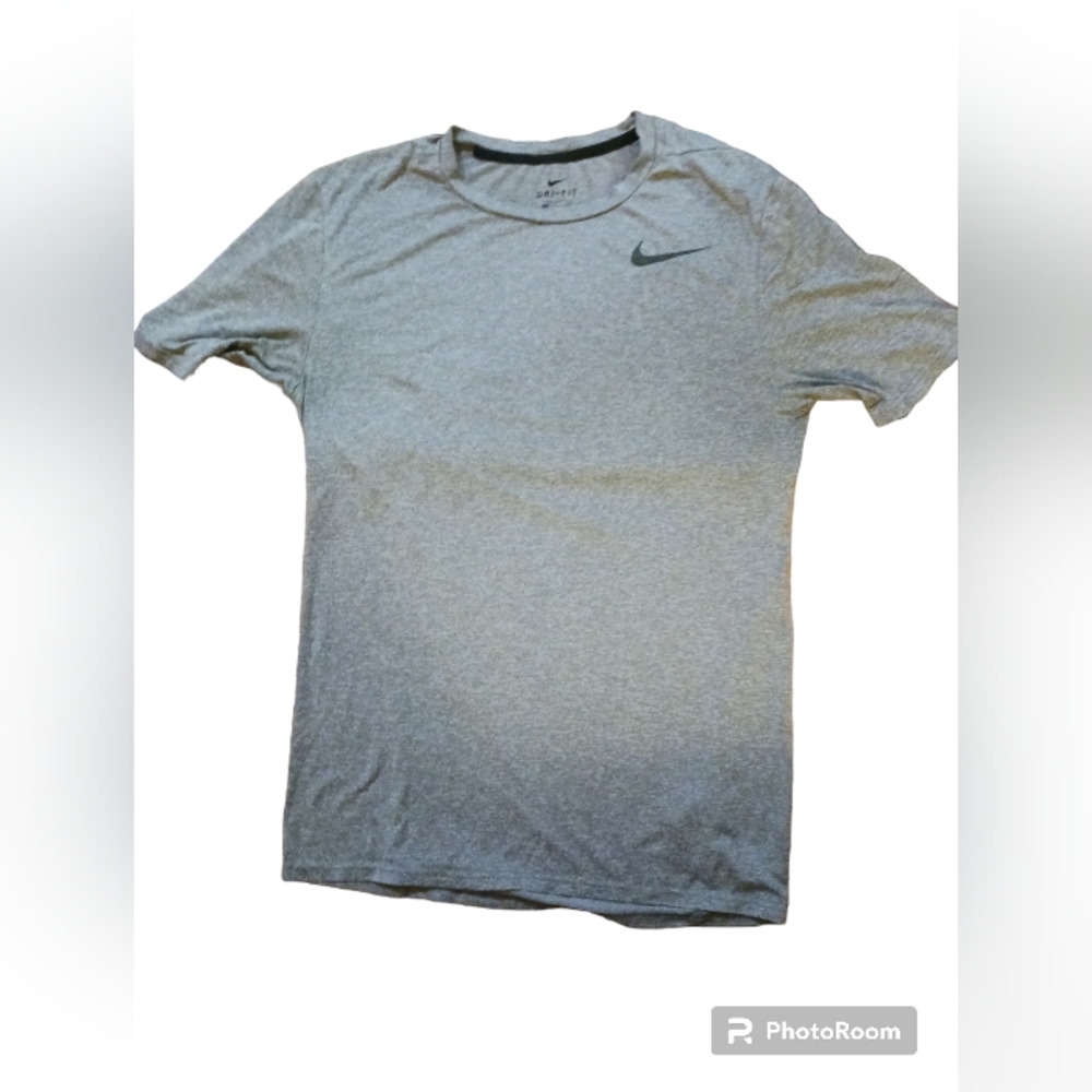 Nike Dri Fit.  Mens small.  Looks more like a medium.
